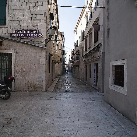 Livia Trogir