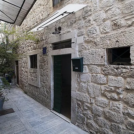 Livia Trogir