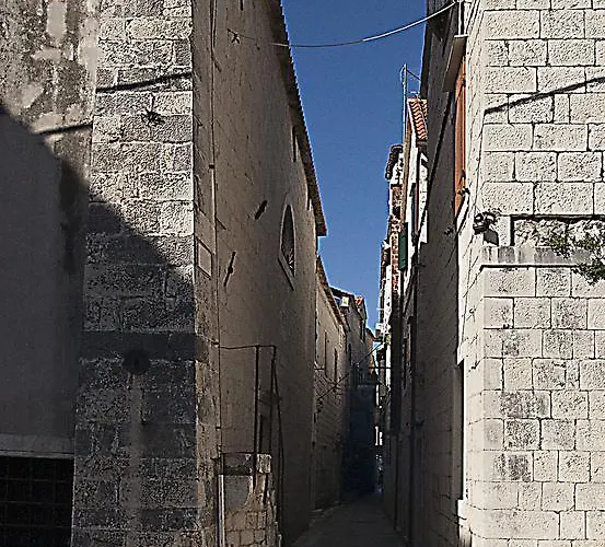 利维娅旅馆 招待所